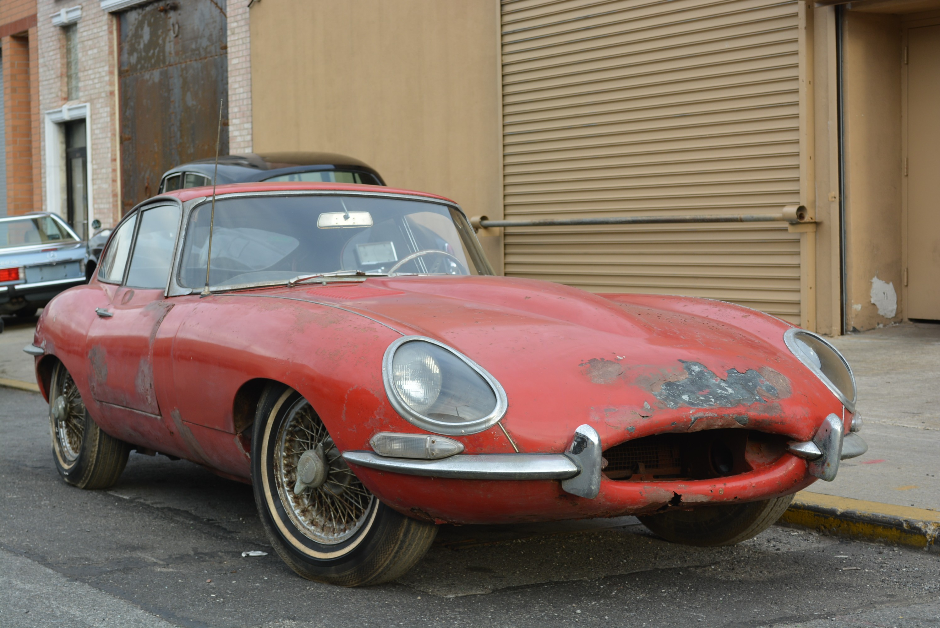 We are Buying Classic Jaguar | Gullwing Motor Cars