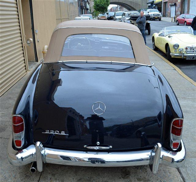 Used 1958 Mercedes-Benz 220S  Ponton Cabriolet Convertible | Astoria, NY