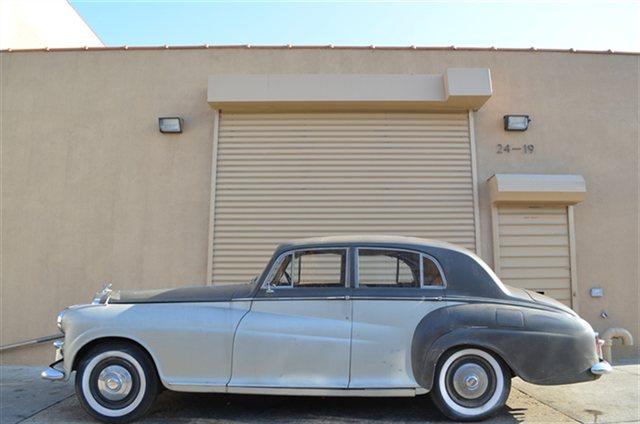 Used 1955 Bentley R-Type  James Young Sedan | Astoria, NY