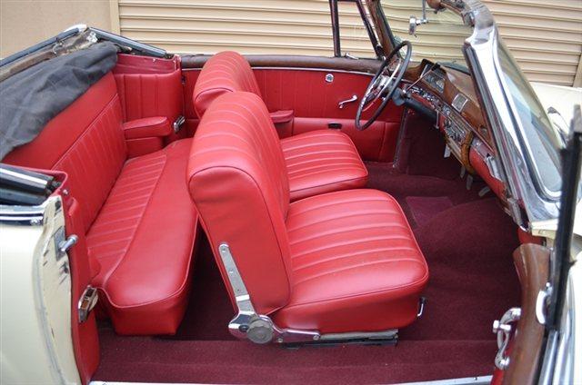 Used 1959 Mercedes-Benz 220S  Ponton Cabriolet Convertible | Astoria, NY