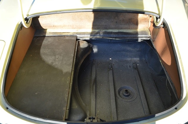 Used 1968 Jaguar XKE Series 1 1/2  Roadster Coupe | Astoria, NY