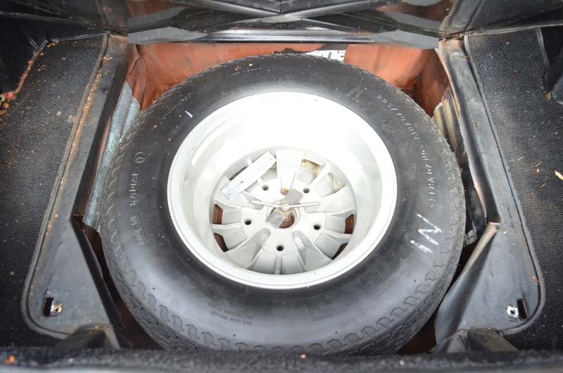 Used 1977 Aston Martin V8   | Astoria, NY