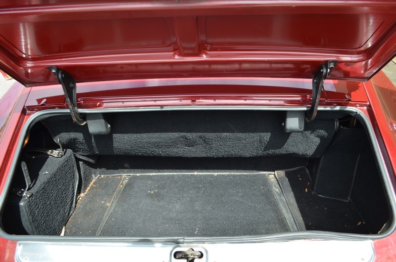 Used 1977 Aston Martin V8   | Astoria, NY