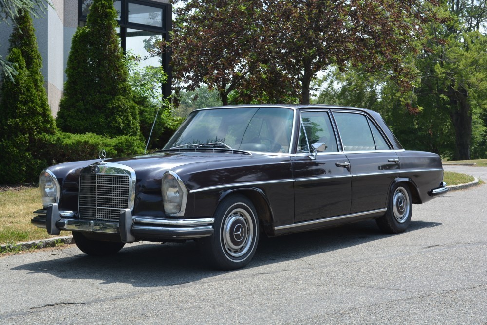 Used 1970 Mercedes-Benz 280SEL  W/Sunroof and 4-Speed manual | Astoria, NY