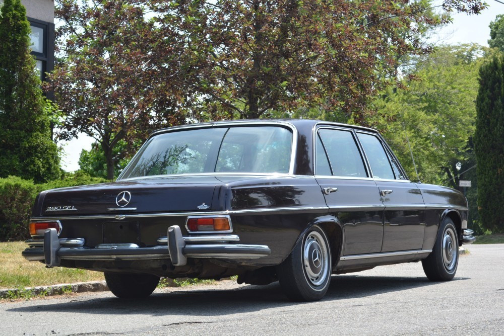 Used 1970 Mercedes-Benz 280SEL  W/Sunroof and 4-Speed manual | Astoria, NY
