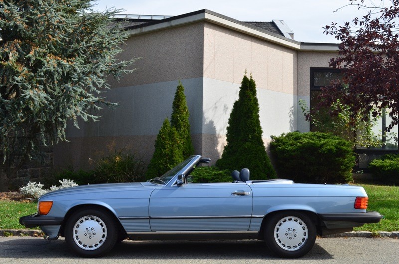 Used 1988 Mercedes-Benz 560SL   | Astoria, NY