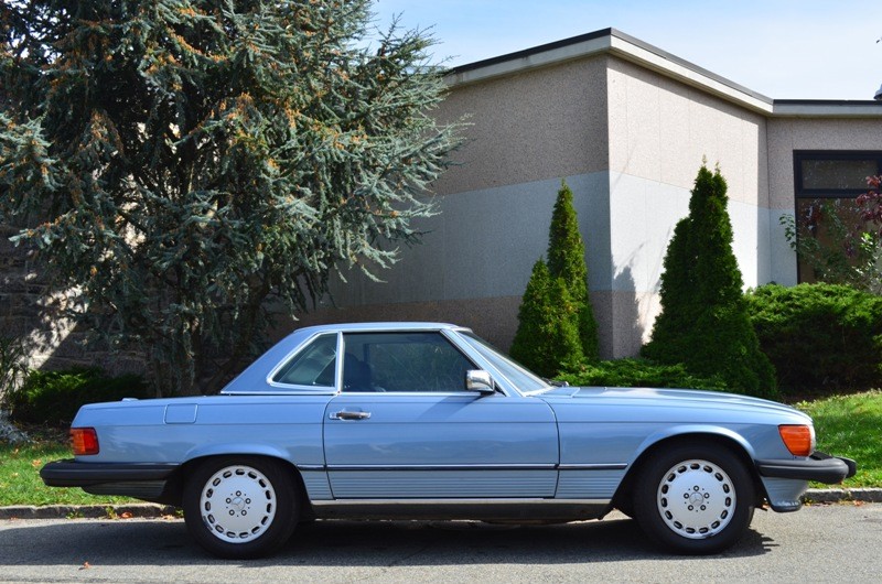 Used 1988 Mercedes-Benz 560SL   | Astoria, NY