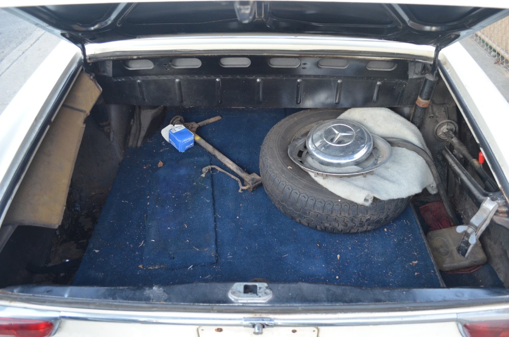 Used 1965 Mercedes-Benz 220SE   | Astoria, NY