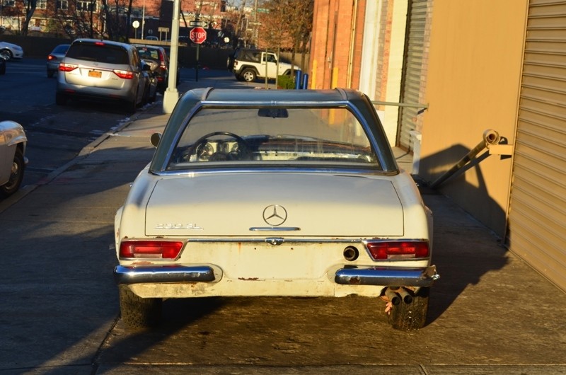 Used 1967 Mercedes-Benz 250SL   | Astoria, NY