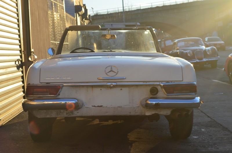 Used 1967 Mercedes-Benz 250SL   | Astoria, NY