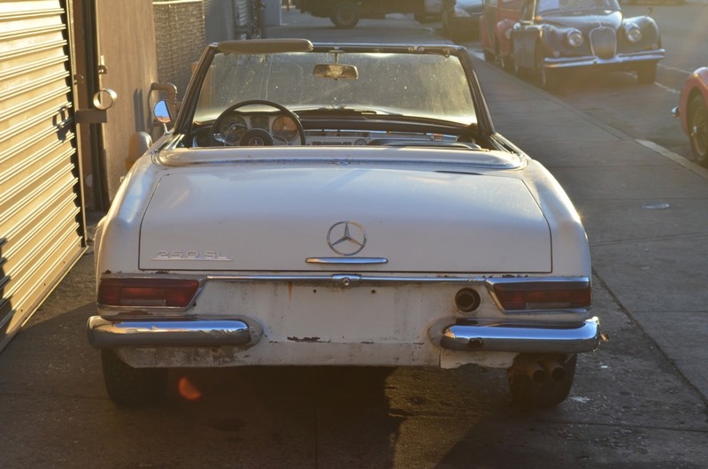 Used 1967 Mercedes-Benz 250SL   | Astoria, NY