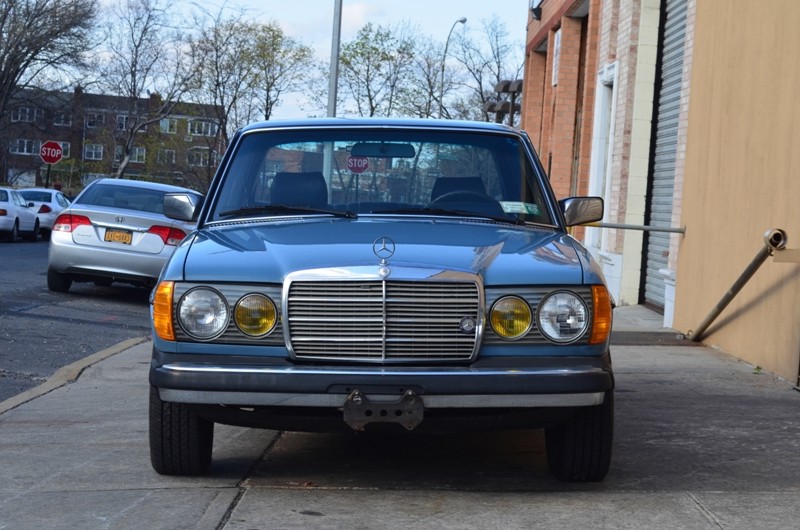 Used 1981 Mercedes-Benz 300D Sedan   | Astoria, NY