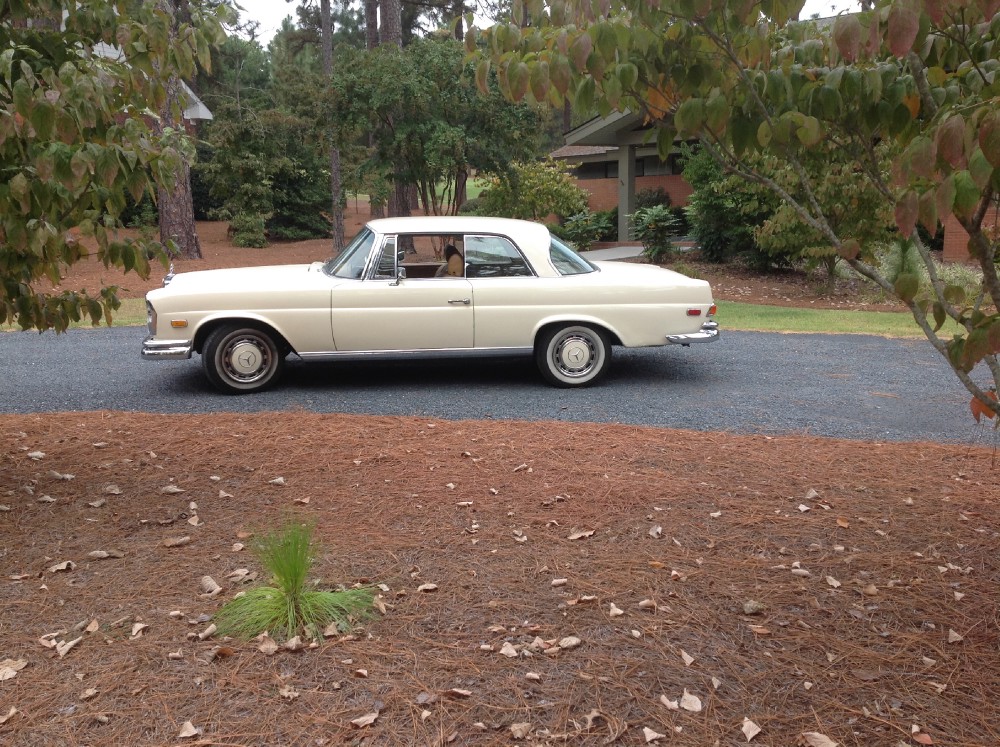 Used 1969 Mercedes-Benz 280SE coupe   | Astoria, NY
