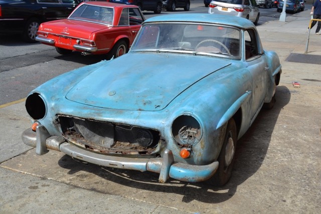 Used 1960 Mercedes-Benz 190SL  Convertible | Astoria, NY