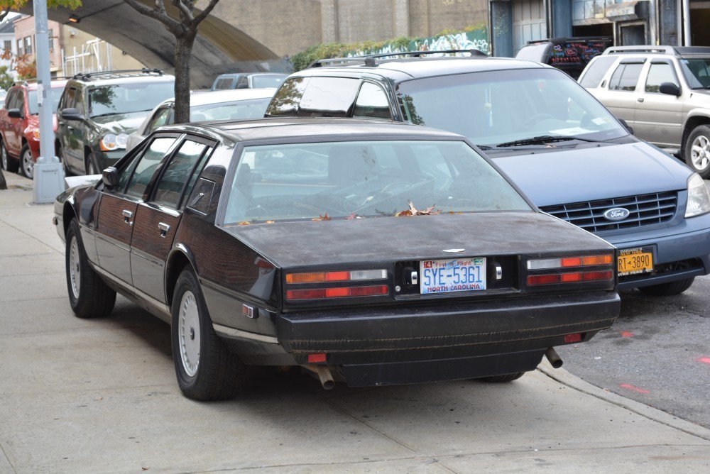 Used 1986 Aston Martin lagonda  | Astoria, NY