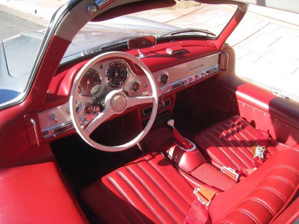 Used 1999 Mercedes-Benz 300SL Gullwing   | Astoria, NY