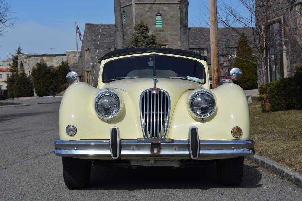 1957 Jaguar XK140 3