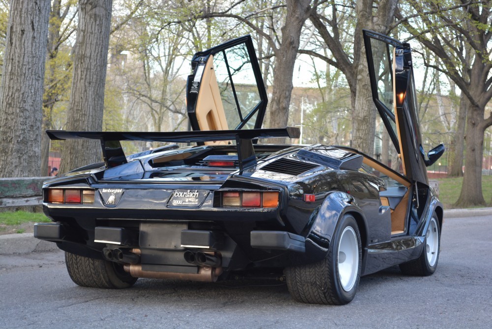 Used 1986 Lamborghini Countach  5000 Quattrovalvole | Astoria, NY