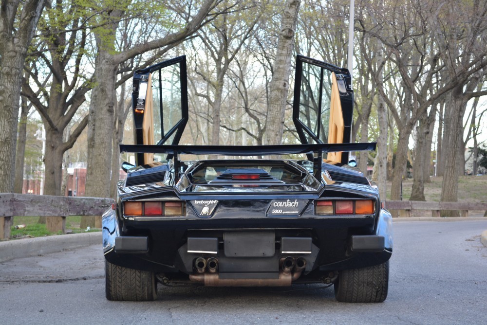 Used 1986 Lamborghini Countach 5000 Quattrovalvole | Astoria, NY