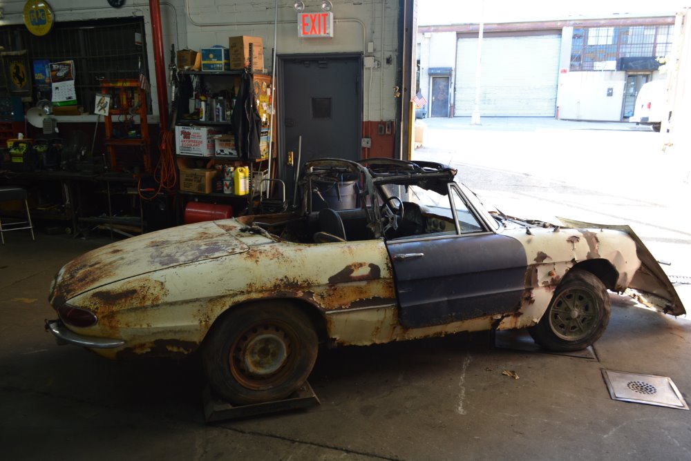Used 1967 Alfa Romeo Duetto Spider   | Astoria, NY