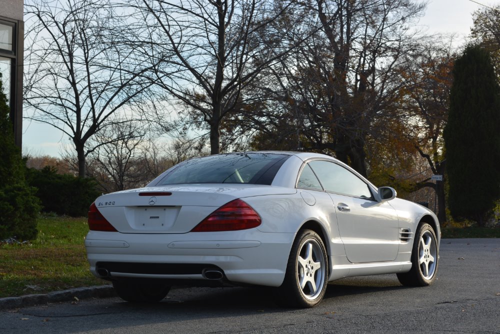 Used 2003 Mercedes-Benz SL 500  | Astoria, NY