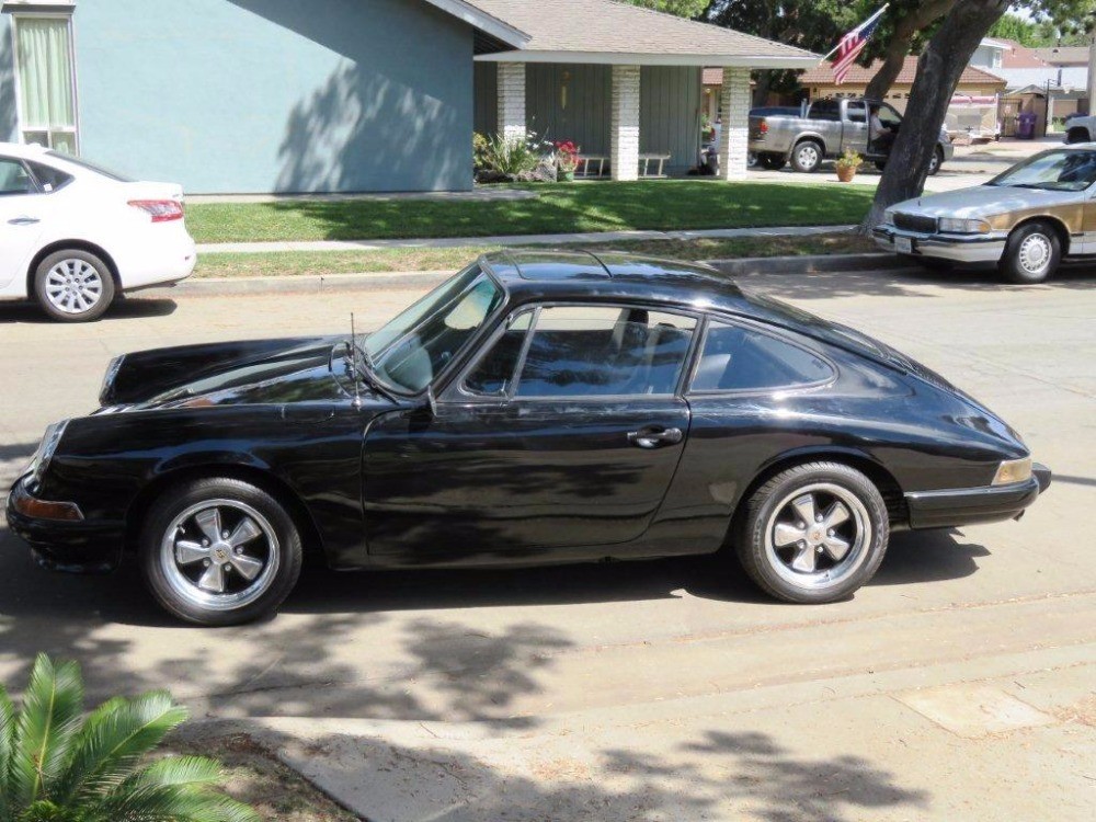 Used 1966 Porsche 911  Sunroof Coupe | Astoria, NY