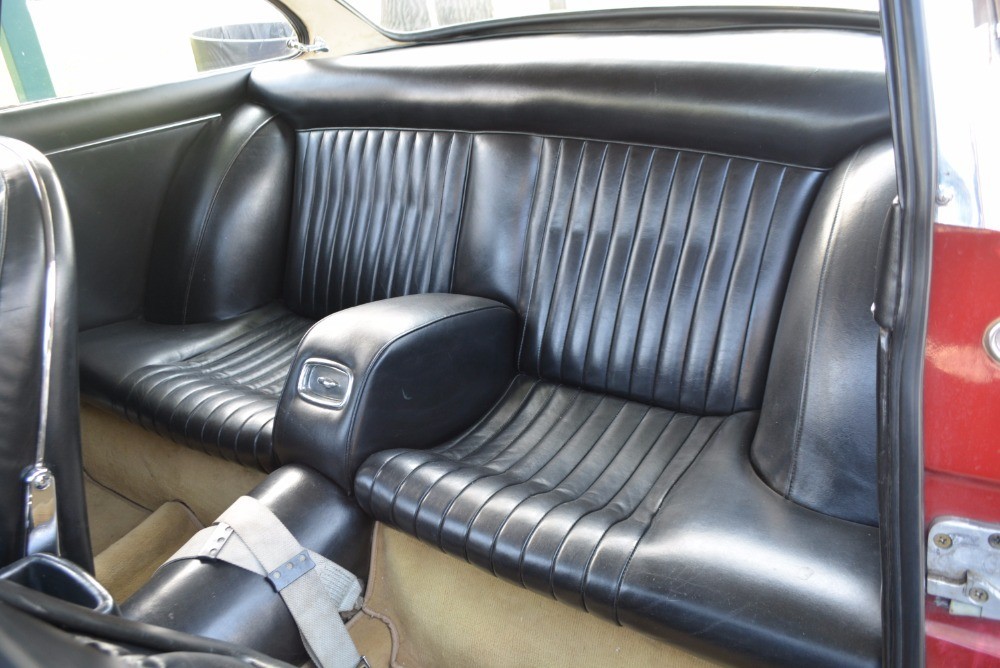 Used 1967 Ferrari 330 GT  2+2 Series II single-headlight | Astoria, NY