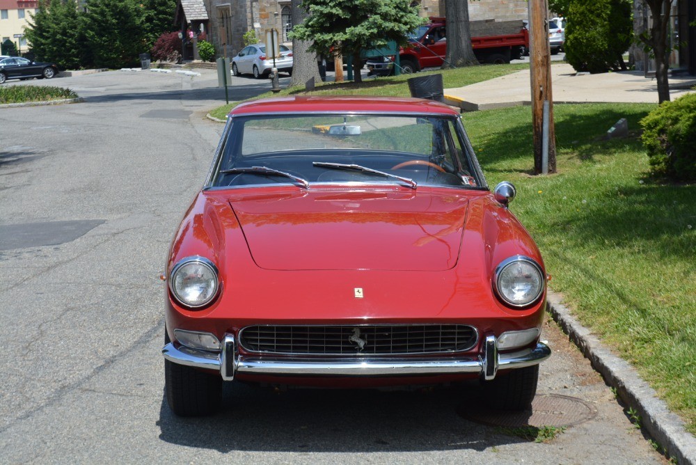 1967 Ferrari 330GT 5