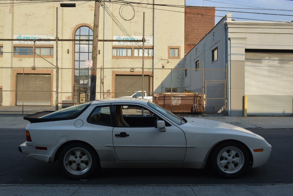 Used 1986 Porsche 944  Turbo | Astoria, NY