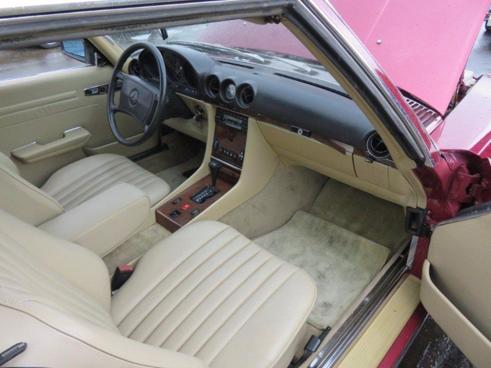 Used 1989 Mercedes-Benz 560SL  | Astoria, NY