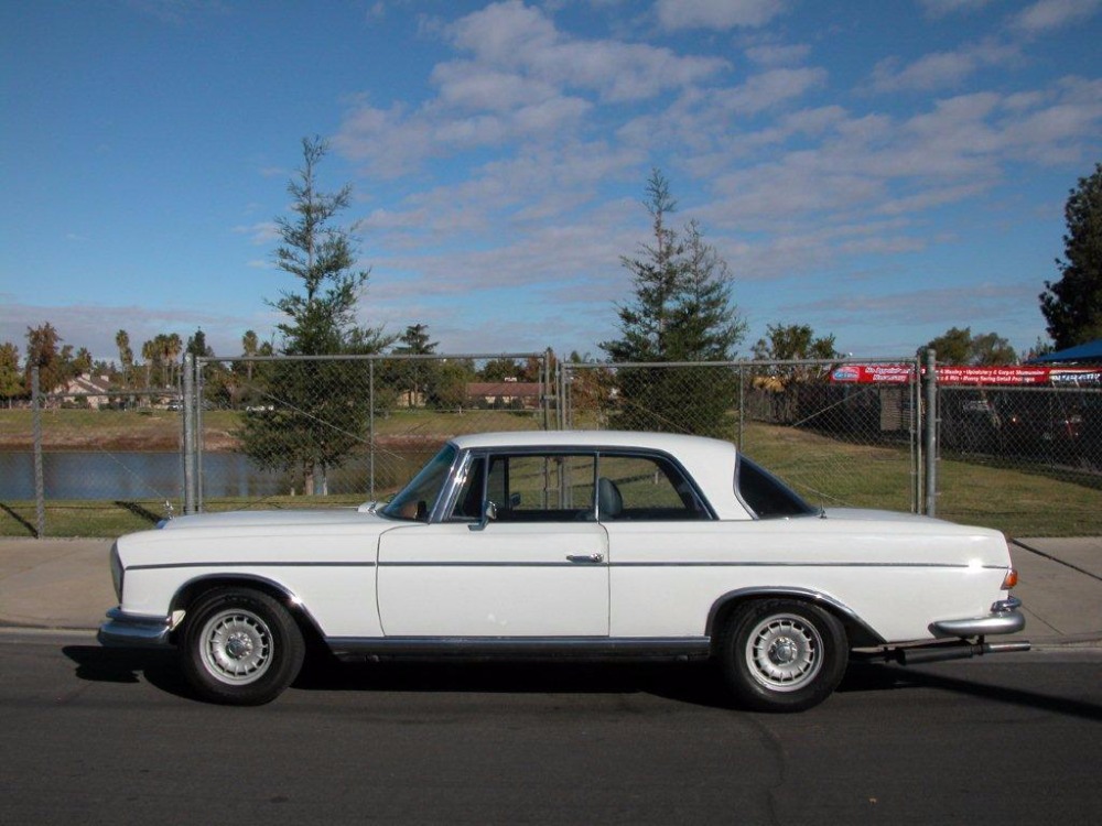 Used 1966 Mercedes-Benz 300SE Sunroof Coupe   | Astoria, NY