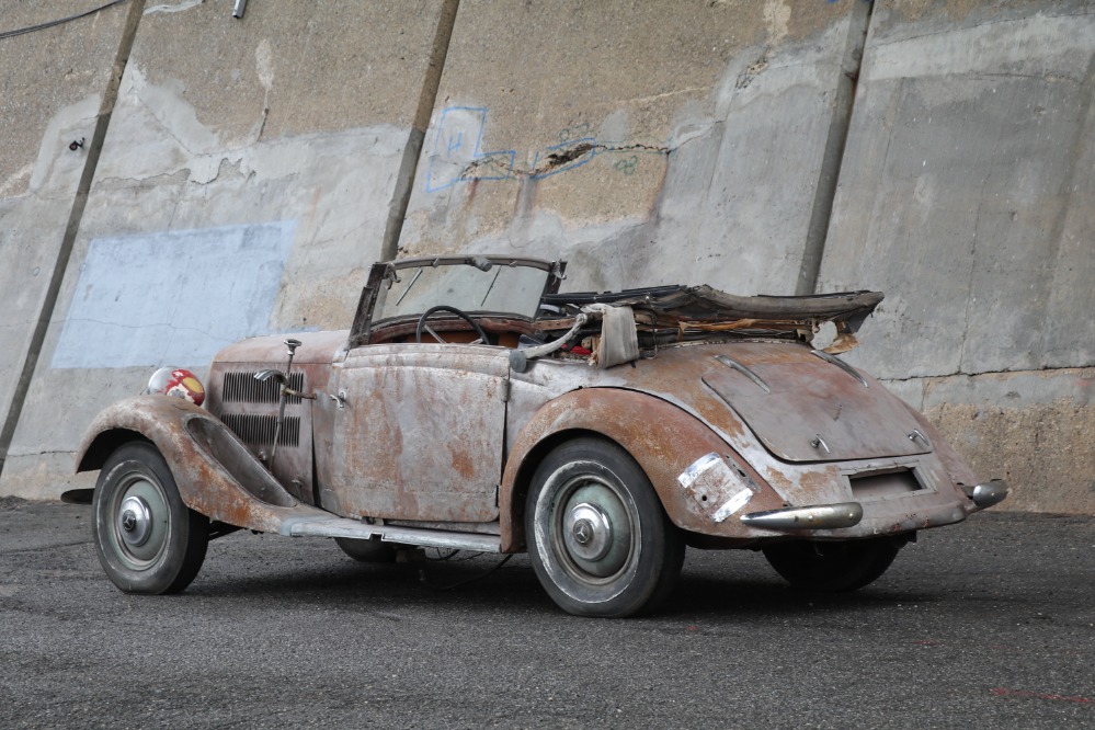 1937 Mercedes-Benz 230N 6