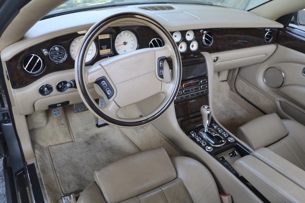 Used 2009 Bentley Azure   | Astoria, NY