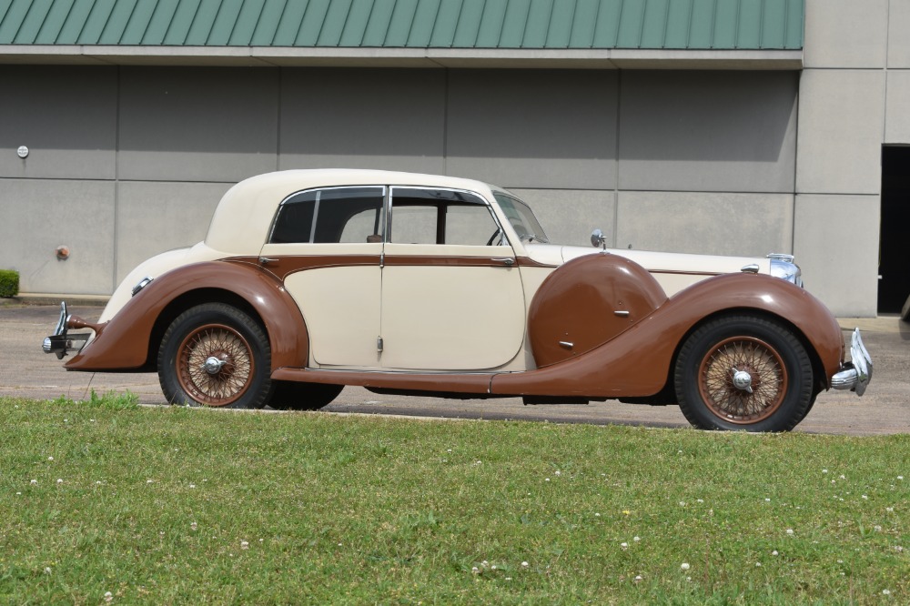 Used 1938 Lagonda V12 Saloon | Astoria, NY