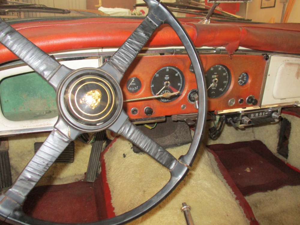 1959 Jaguar XK150 4