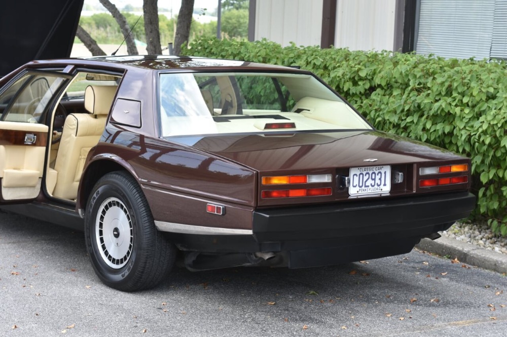 Used 1985 Aston Martin Lagonda  | Astoria, NY