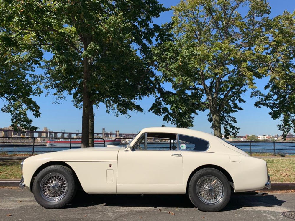 1959 Aston Martin DB Mark lll 3