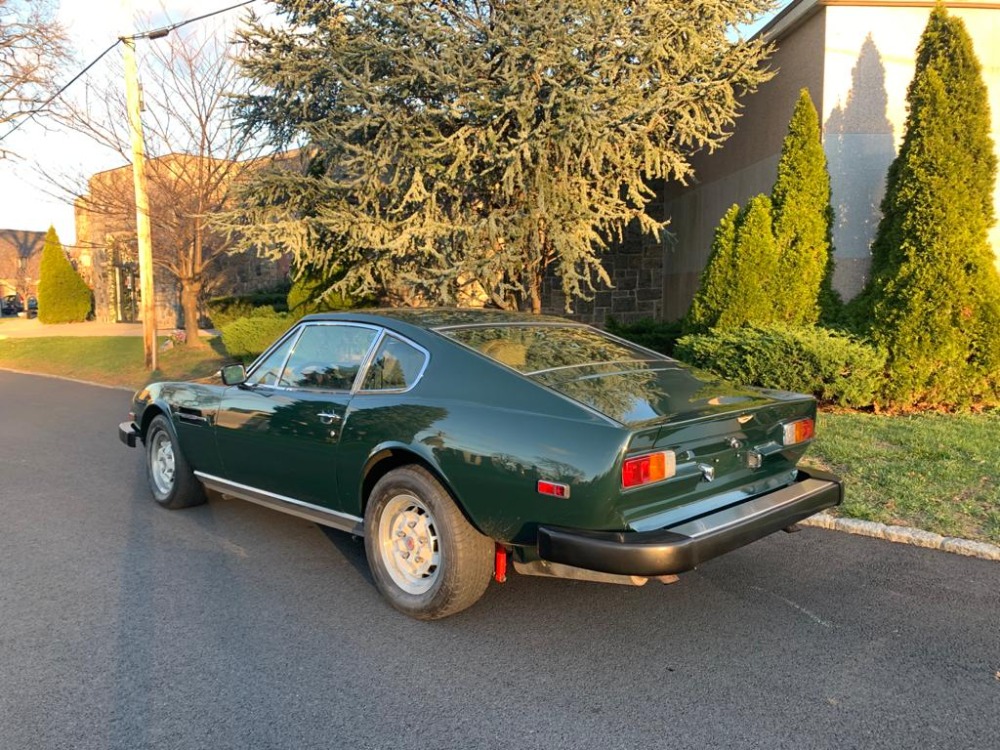 Used 1982 Aston Martin V8 Series 4   | Astoria, NY