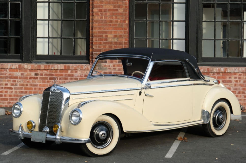 1952 Mercedes-Benz 220A 1