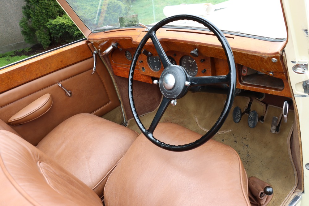 Used 1947 Bentley Mark VI  | Astoria, NY