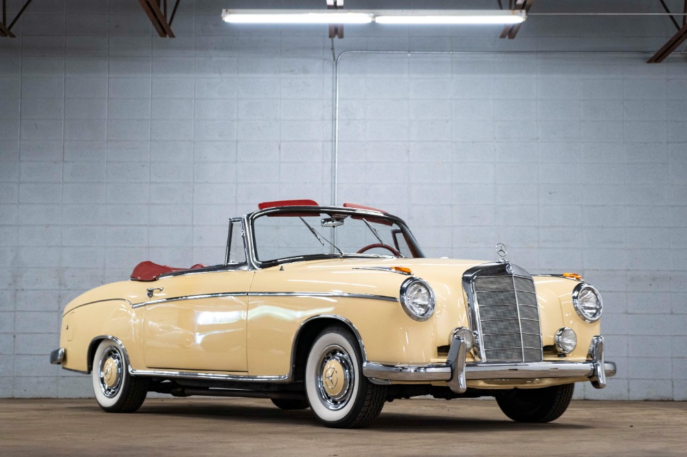 Mercedes Benz 220s 1956