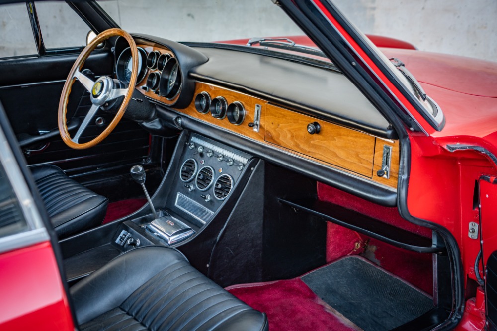 1967 Ferrari 330 GTC 9
