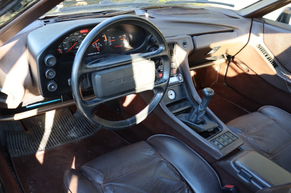 Used 1983 Porsche 928   | Astoria, NY