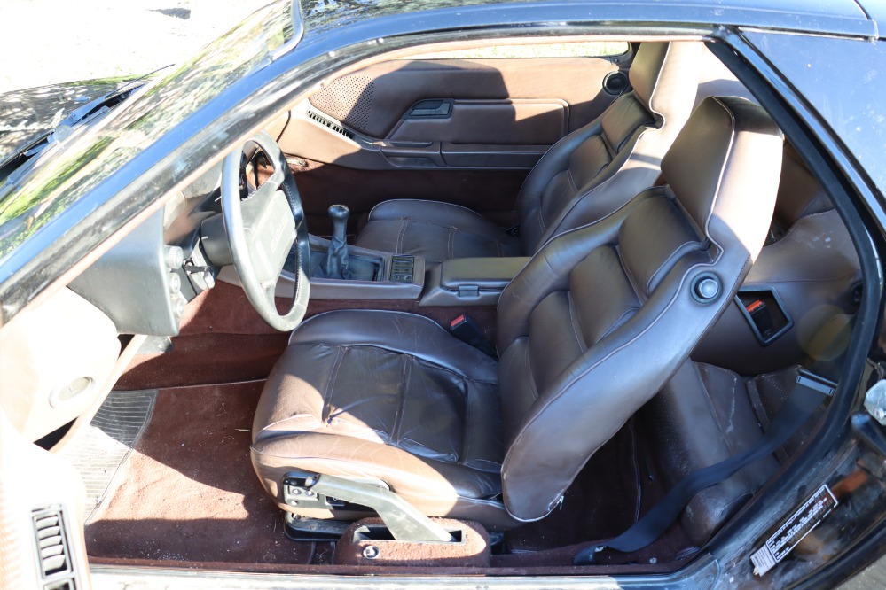 Used 1983 Porsche 928  | Astoria, NY