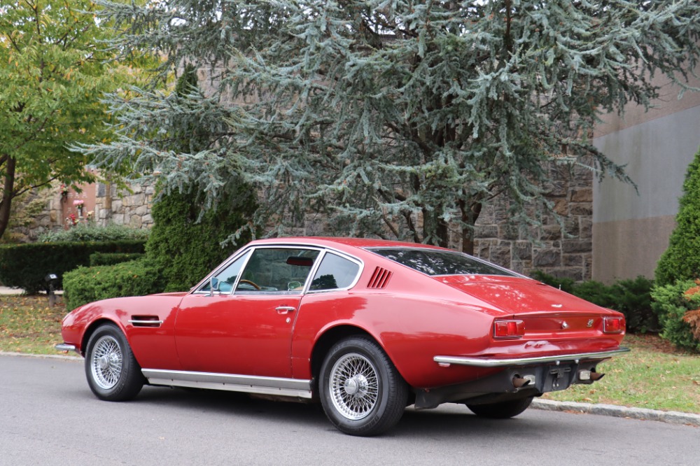 1970 Aston Martin DBS 6