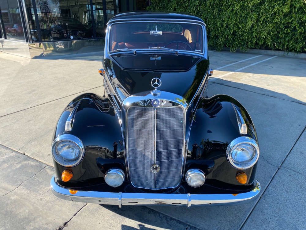 1955 Mercedes-Benz 220A 4