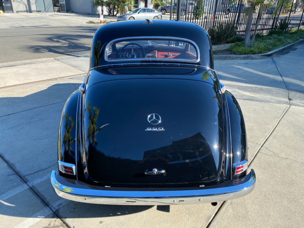 1955 Mercedes-Benz 220A 6