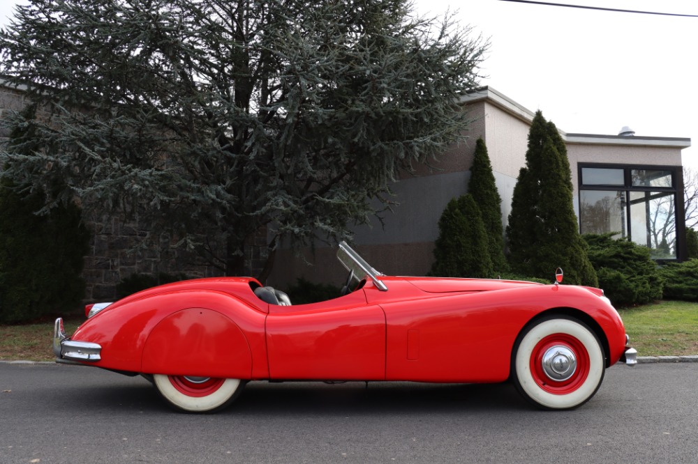 1954 Jaguar XK140 3