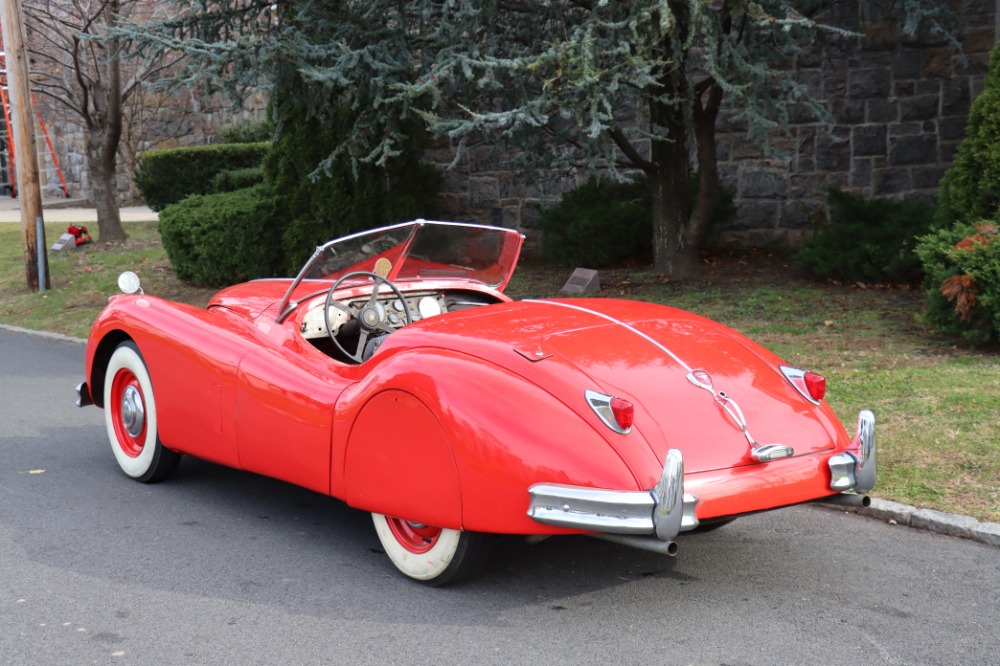 1954 Jaguar XK140 5