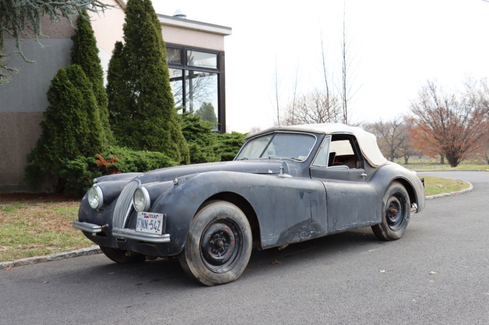 1954 Jaguar XK120 2